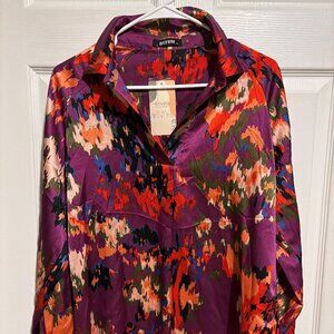 Satin button-up shirt. Multi-color